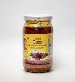 DALLE AND GARLIC PICKLE (DALLE LAHSUN KO ACHAR)